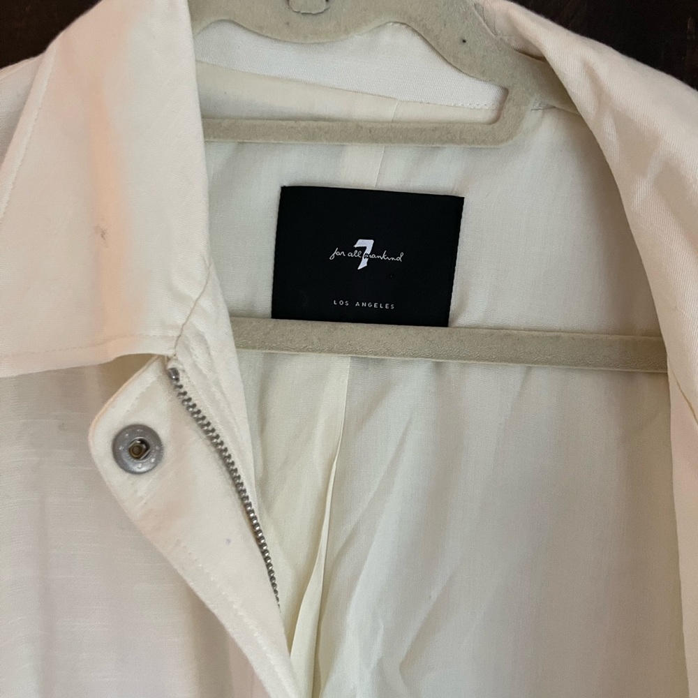 Never worn spring jacket! - Picture 2 of 3